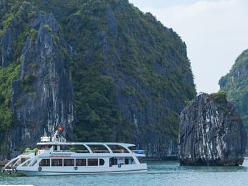Alova Premium Cruise Halong 1 Day From Harbor with Buffet Lunch