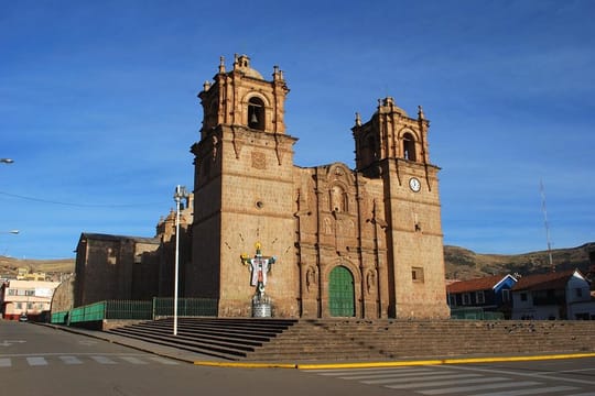 Private Puno Arrival Transfer from Juliaca Airport to hotel