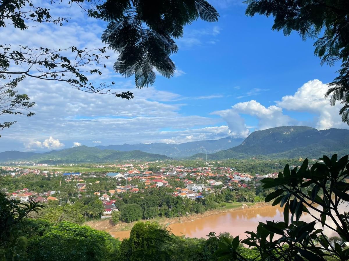 Sunset cruise on Luang Prabang river