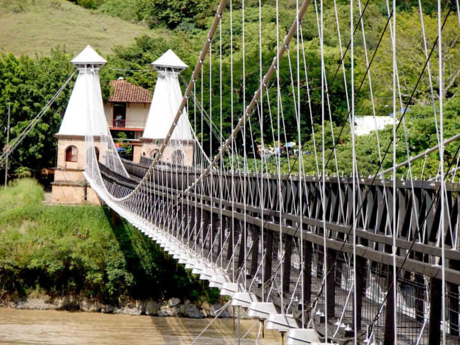 Puente de Occidente