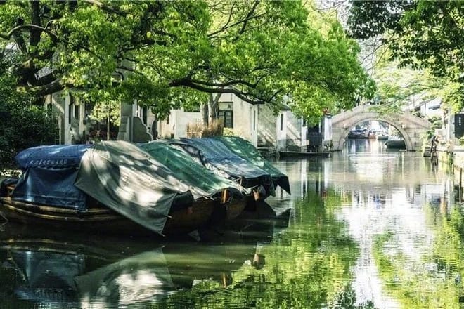 Private Full Day Tour to Zhouzhuang Water Town from Shanghai by Car 5
