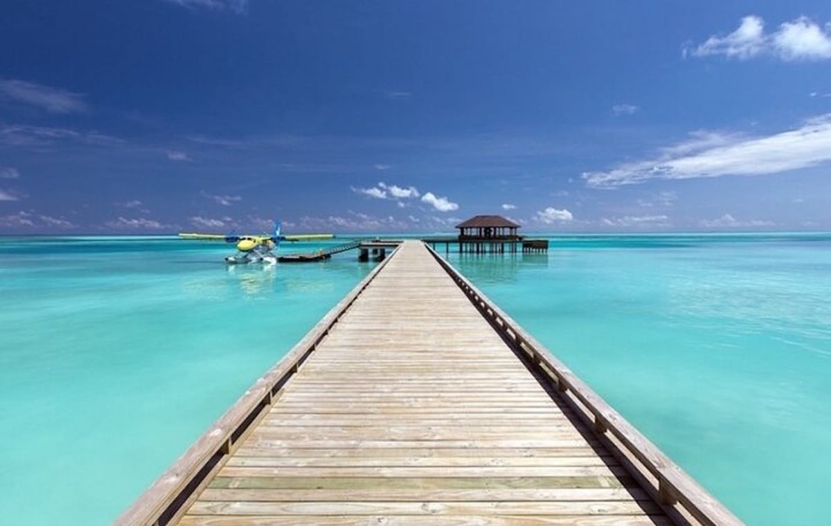 Featuring St. Maarten French & Dutch