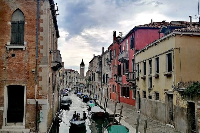 Hidden Venice: Off the Beaten Path Walk 8