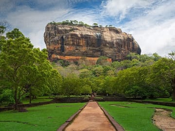Sigiriya Rock Fortress and Minneriya Safari from Negombo