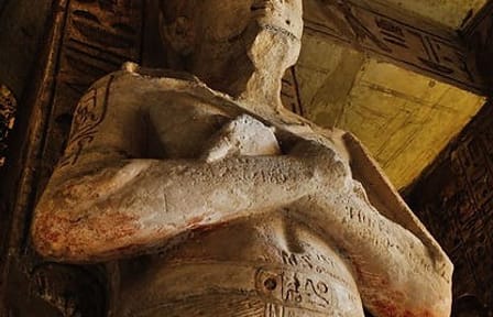 Day Tour to Abu Simbel Temples from Aswan by Bus