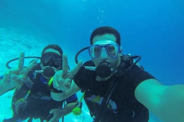 Beginner Scuba Diving Experience in Hurghada, Egypt