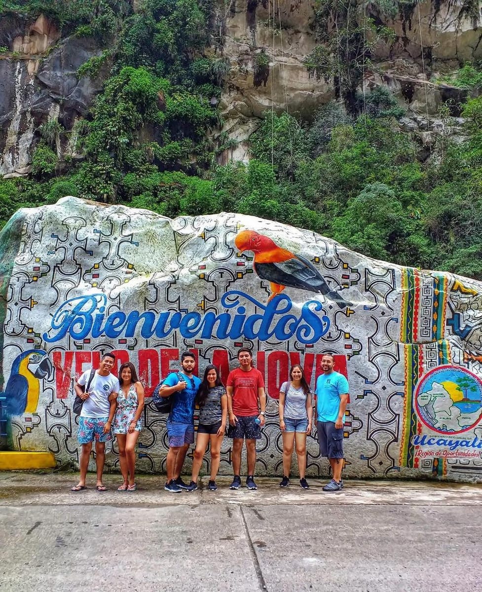 Puc-05 : Yarinococha and Pink Dolphins – Shipibo Conibo Connection