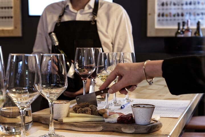 Private Wine Tasting near Acropolis