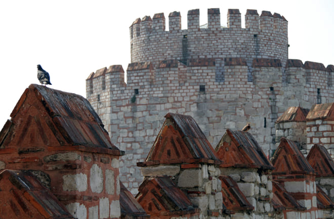 Suleymaniye Mosque with Fortress of Seven Towers Morning Tour photo 4