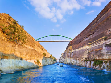 8-Day Classical Greece Tour with Italian-Speaking Guide