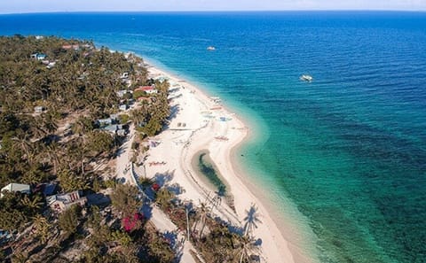 Private Island Hopping Tour in Bantayan, Cebu