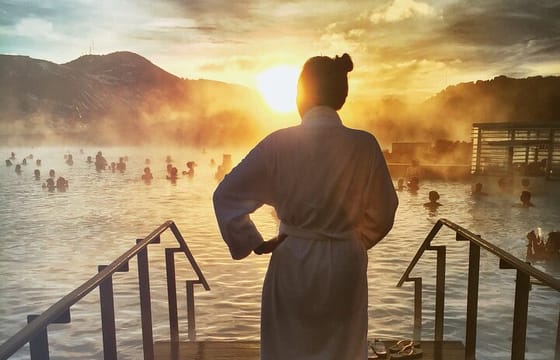 Hire Photographer, Professional Photo Shoot – Reykjavik