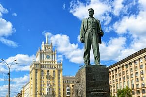 Patriarch's Ponds: Walking Audio Tour Through the Center of Moscow