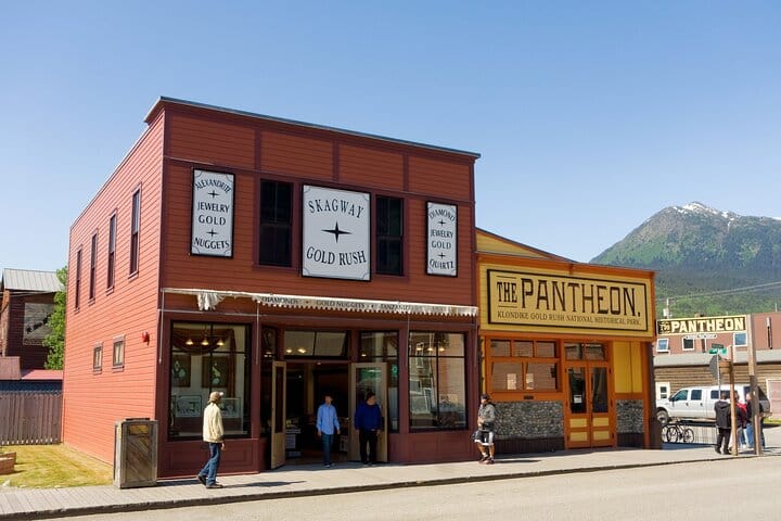 Skagway Downtown Walking Private Tour Experience 5
