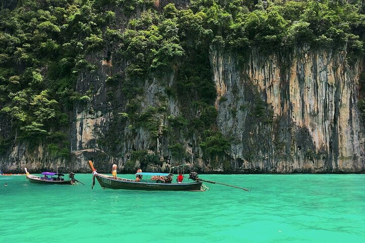 Phi Phi & Bamboo Islands Escape by Luxury Catamaran 10