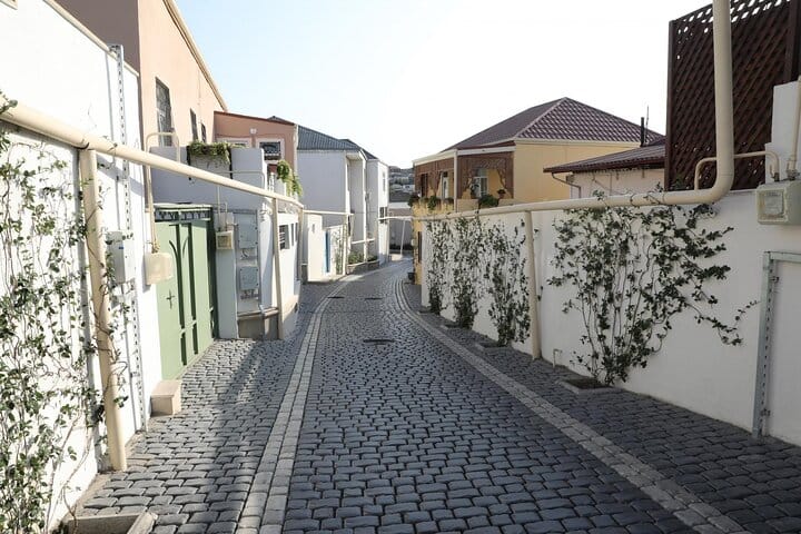 Absheron_tour_Balakhani_village_Oil_boom_tour_Azerbaijan_Nobel