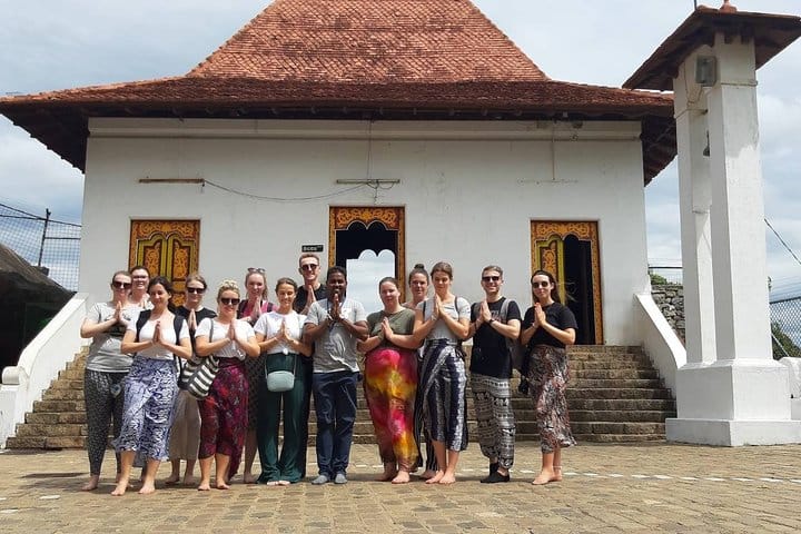 8 Days Classic Tour Sri Lanka