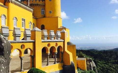 Explore Pena Palace and Moorish Castle in Sintra