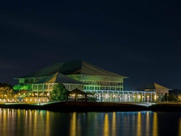 Geoffrey Bawa Works in Colombo