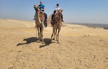 4×4 Desert Safari, Sandsurf, and Camel Ride Private Tour from Cairo