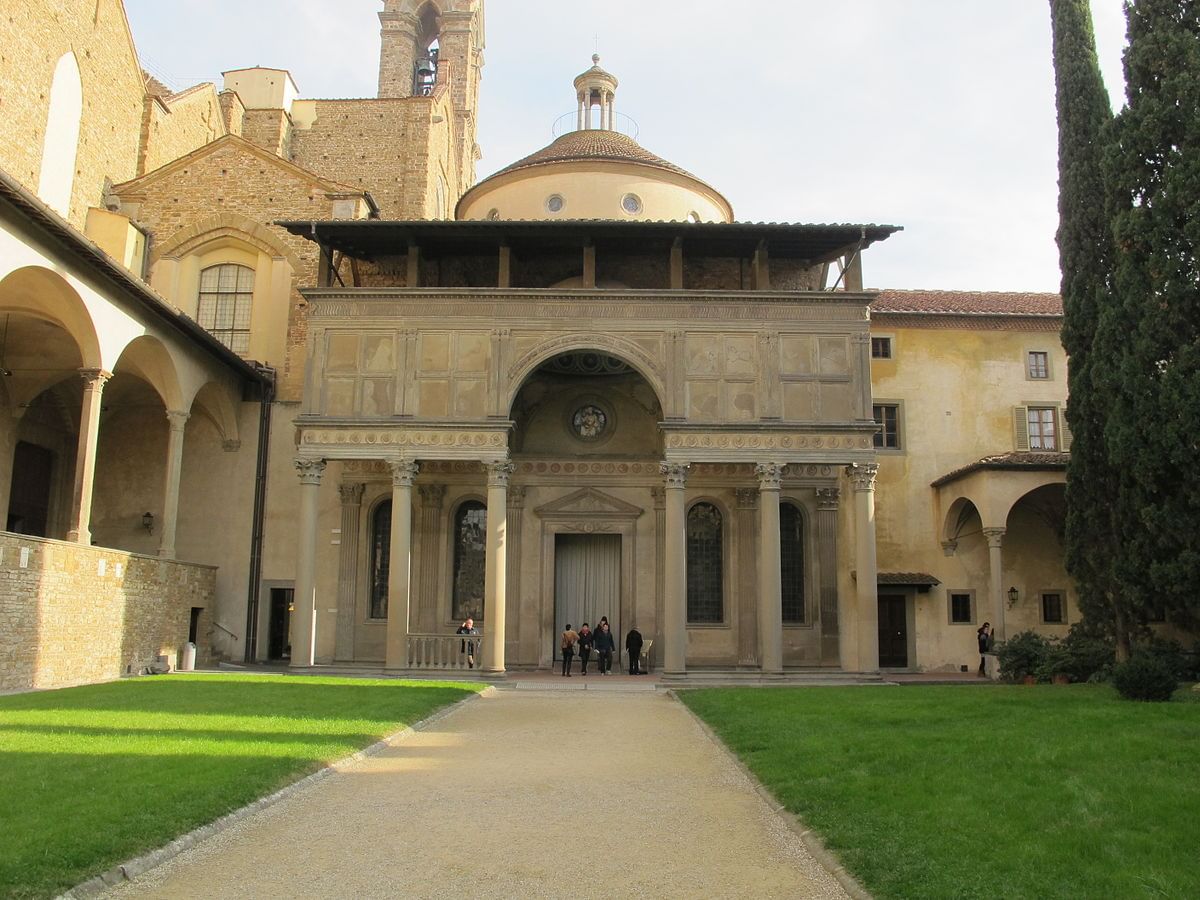 External view of the Cappella Pazzi, one of Santa Croce's chapels, decorated by Michelangelo