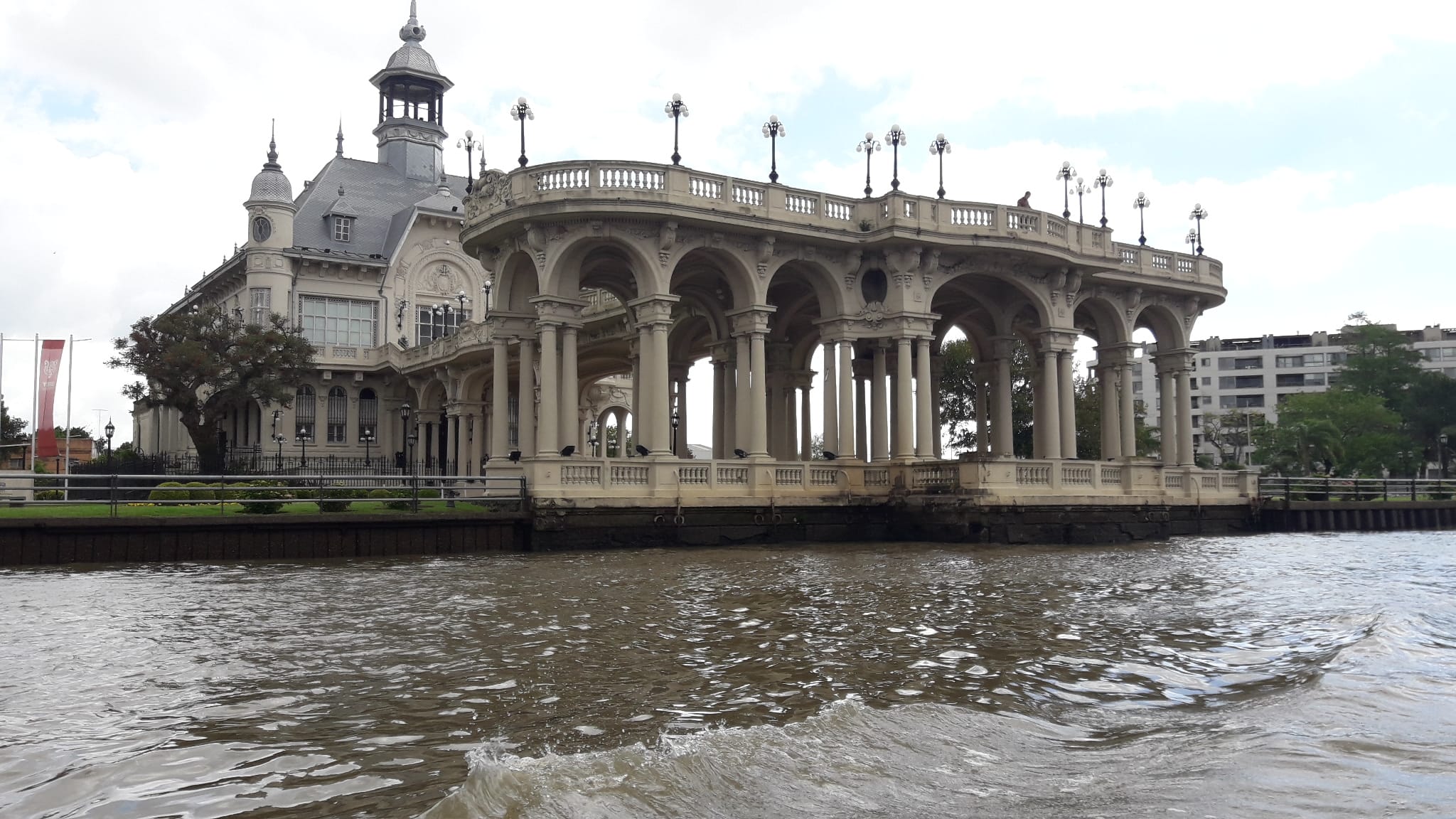 Shared Day Trip to Tigre and Parana Delta from Buenos Aires