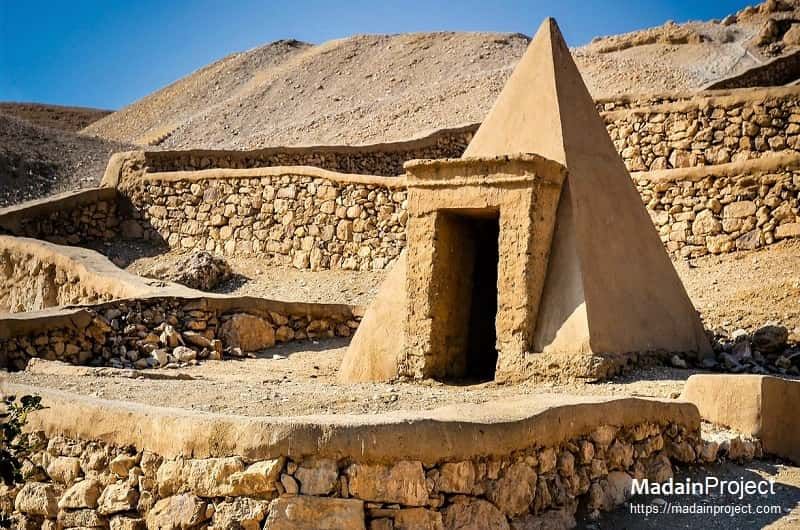 Tour to Deir el medina, valley of the workers