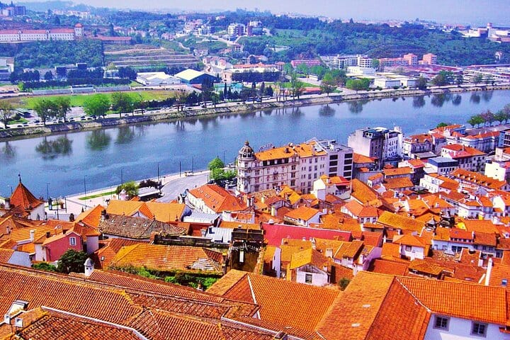 Lisbon to Porto with stops Aveiro-Fátima-Coimbra-Tomar-Nazaré-Óbidos