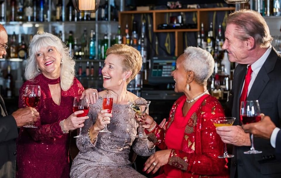 Vancouver City Tour With Grand Lunch and Wine