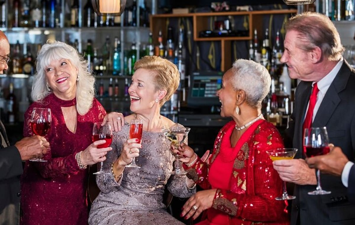 Vancouver City Tour With Grand Lunch and Wine