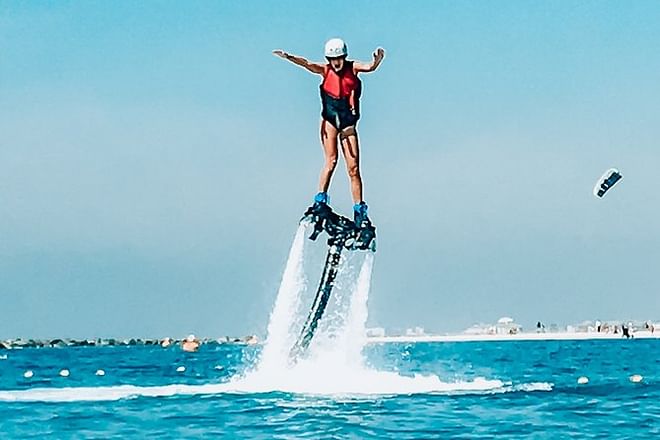 Dubai Splash Combo: vuelo y moto acuática 30 minutos