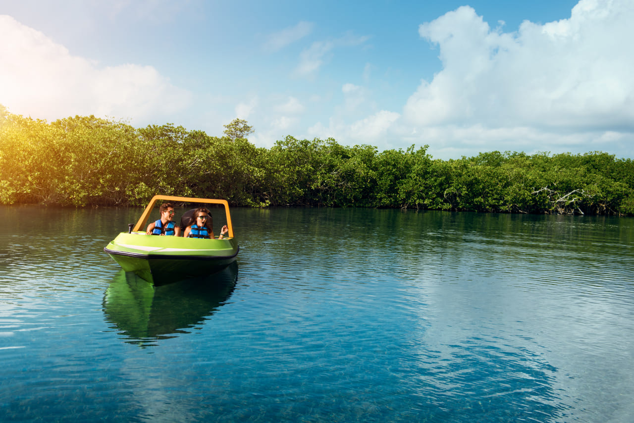 Speed Boat Cancun - Jungle Tour 8
