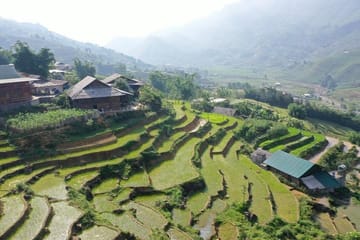 Sapa Trekking Tour from Hanoi with Homestay and Hotel Stays