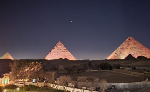 Evening Sound and Light Show at Giza Pyramids with Dinner