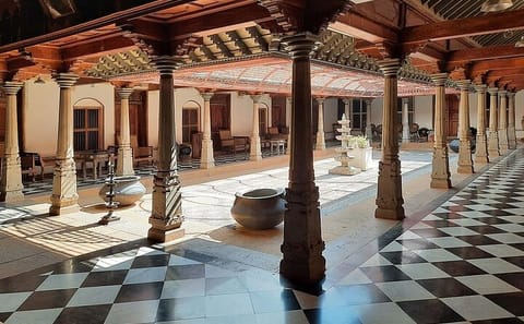 Chettinad Mansions Cultural Day Tour from Madurai