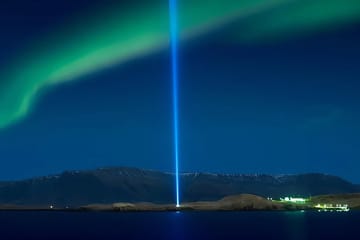 Culinary Tour and Northern Lights Cruise in Reykjavík