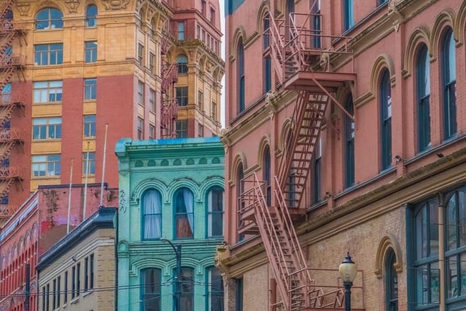 Old Gastown Vancouver: City Exploration Game photo 5