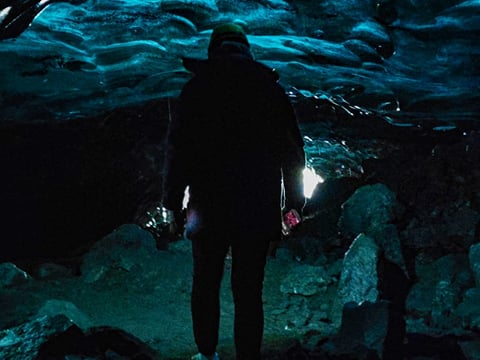 3 Day Winter Iceland Tour to Golden Circle, South Coast, Ice Cave and Glacier Hike at Jökulsárlón , photo 3