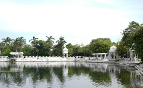 4-Day Private Udaipur & Chittorgarh Tour