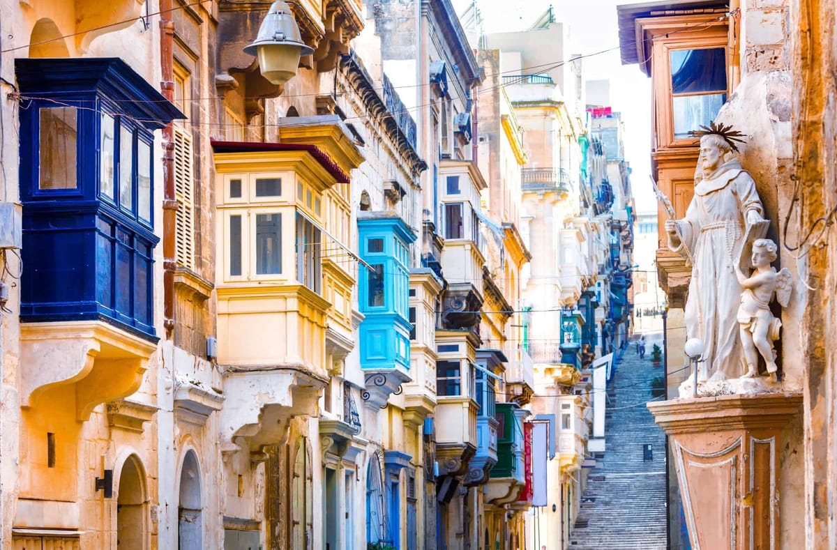 Afternoon Valletta Harbour Cruise and Free Time In Sliema (Including Guide and Transport)