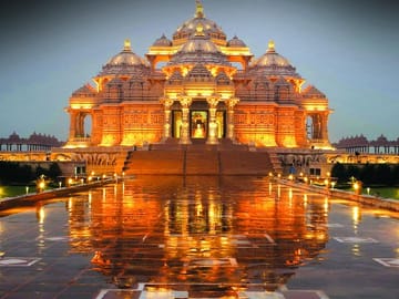 Spiritual Heritage Tour of New Delhi's Religious Sites