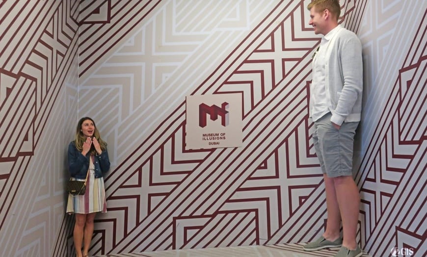 Dubai Museum of Illusions tour & Desert Safari with BBQ Dinner