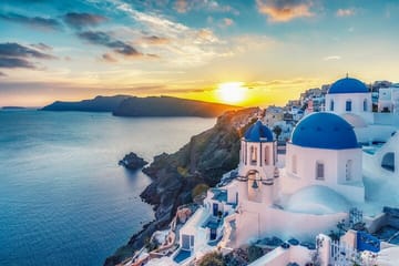 Two-Day Santorini Tour from Athens with Ferry and Hotel