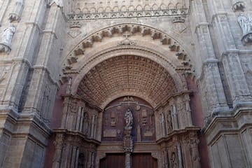 Private Guided Tour of Palma de Mallorca's Historic Landmarks