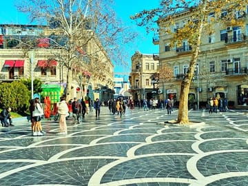 Multiple-day-tour-3 nights-4 days-Azerbaijan Tour-Baku-Ateshgah-Yanar Dag- Gabala- Sheki-Shamakhi-group tour-private tour-panoramic tour-Highland Park-3 Flame Towers-Martyrs' Lane-Eternal Flame
