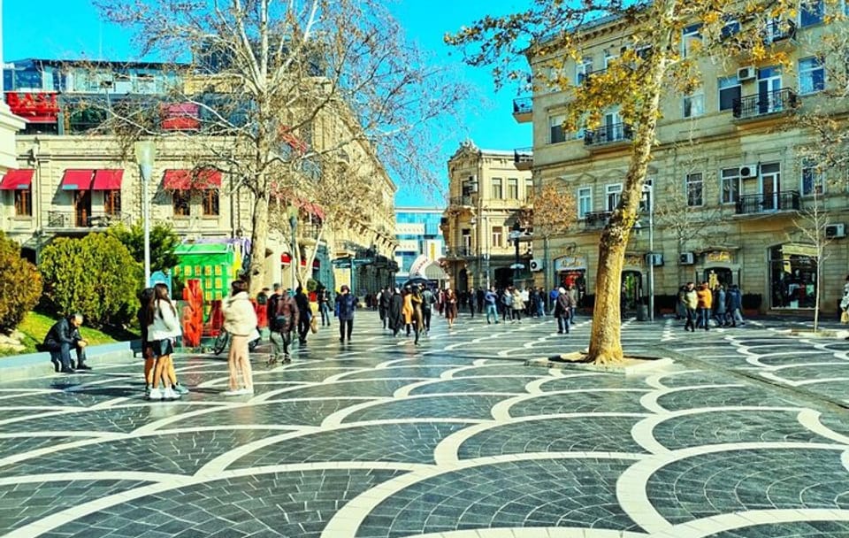 3 Nights Private Heritage Tour from Baku to Gobustan’s Origins