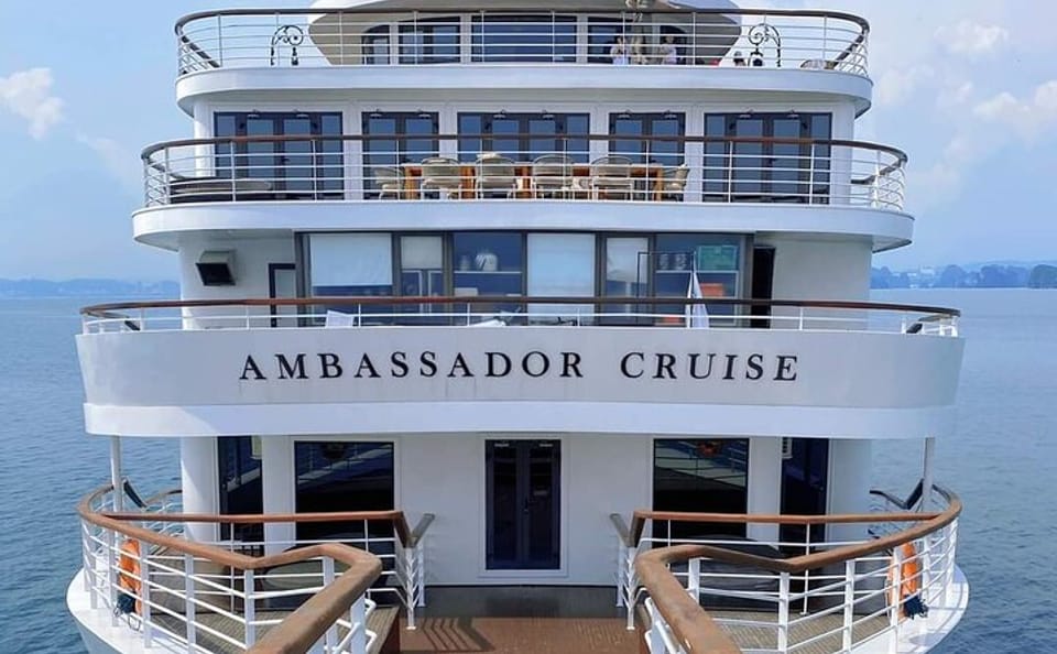 Ambassador Cruise – Heritage Ambassador in Halong Bay (2D1N)