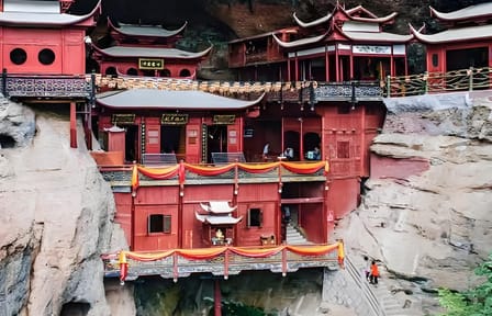 Taiyuan to Datong Bullet Train Day Trip with Cultural Highlights