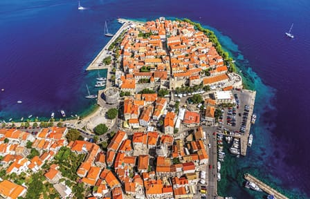 Private Tour of Korčula Old Town with Wine Tasting
