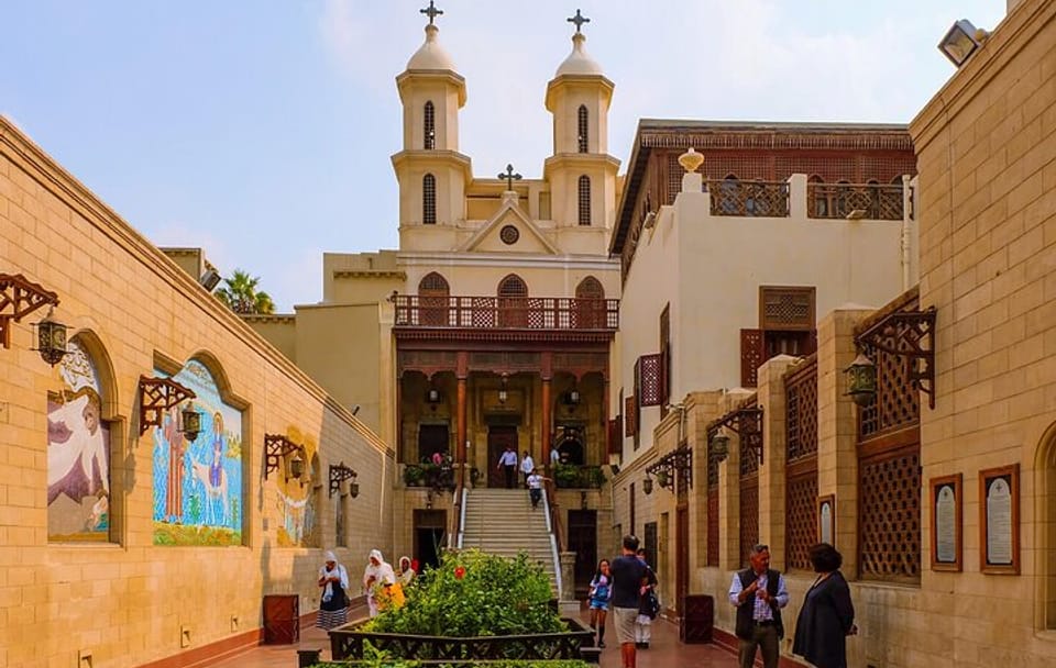 Private Cultural Tour of Historic Old Cairo and Giza